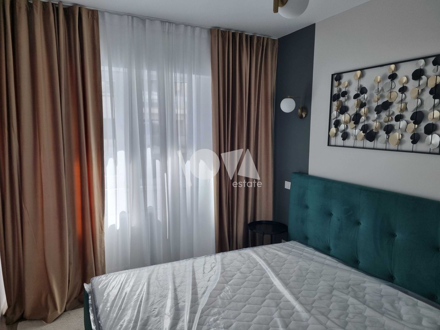 De închiriat: apartament 3 camere + 2 parcari - Granvia Lujerului - Poză 3