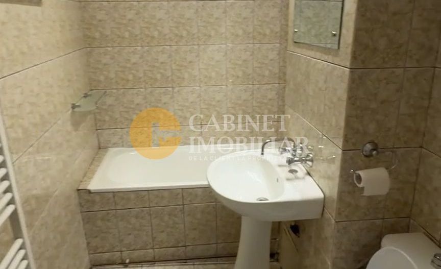 Nicolina 1 - 3 camere decomandat - 2 bai - etaj 3/8 - boxa - Poză 7