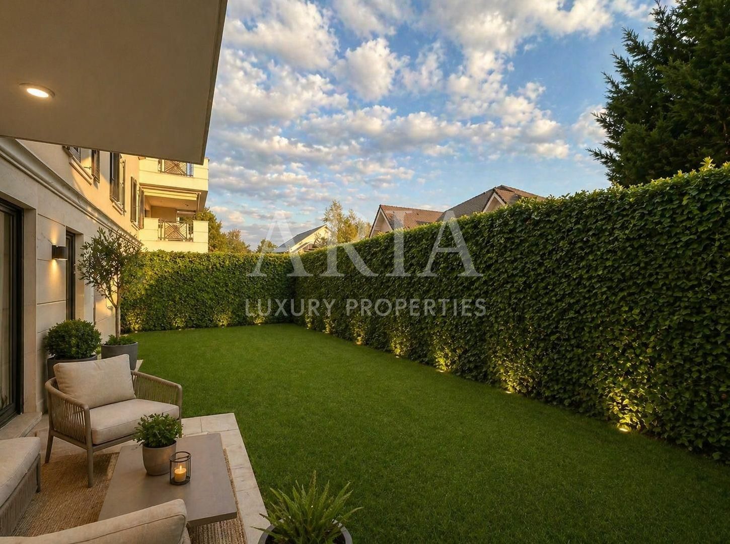 TRIANA 3 CAMERE | CURTE | PISCINA | GYM - Poză 7