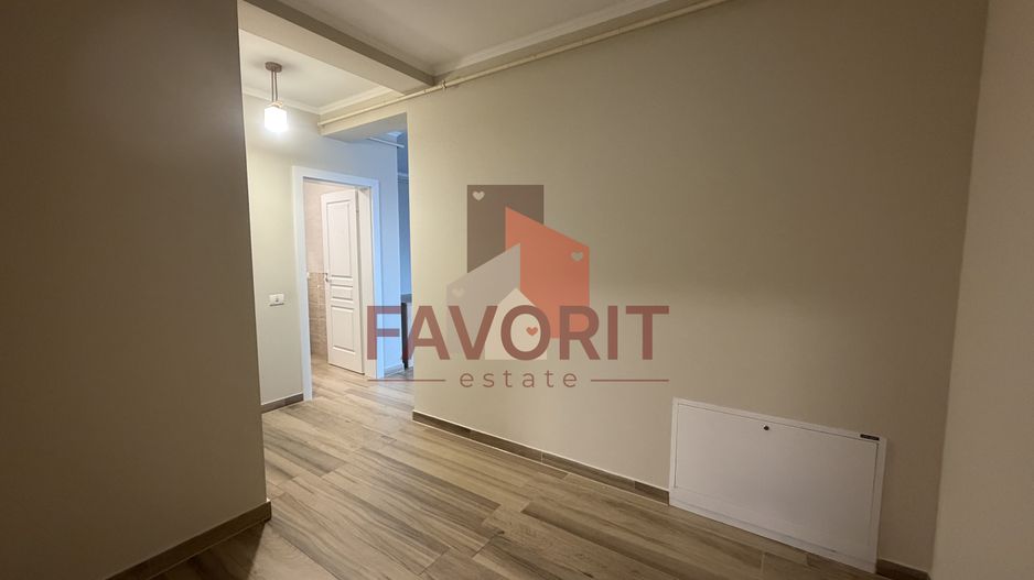 Bucatarie inchisa. Curte proprie. Cu 2 bai - Poză 7