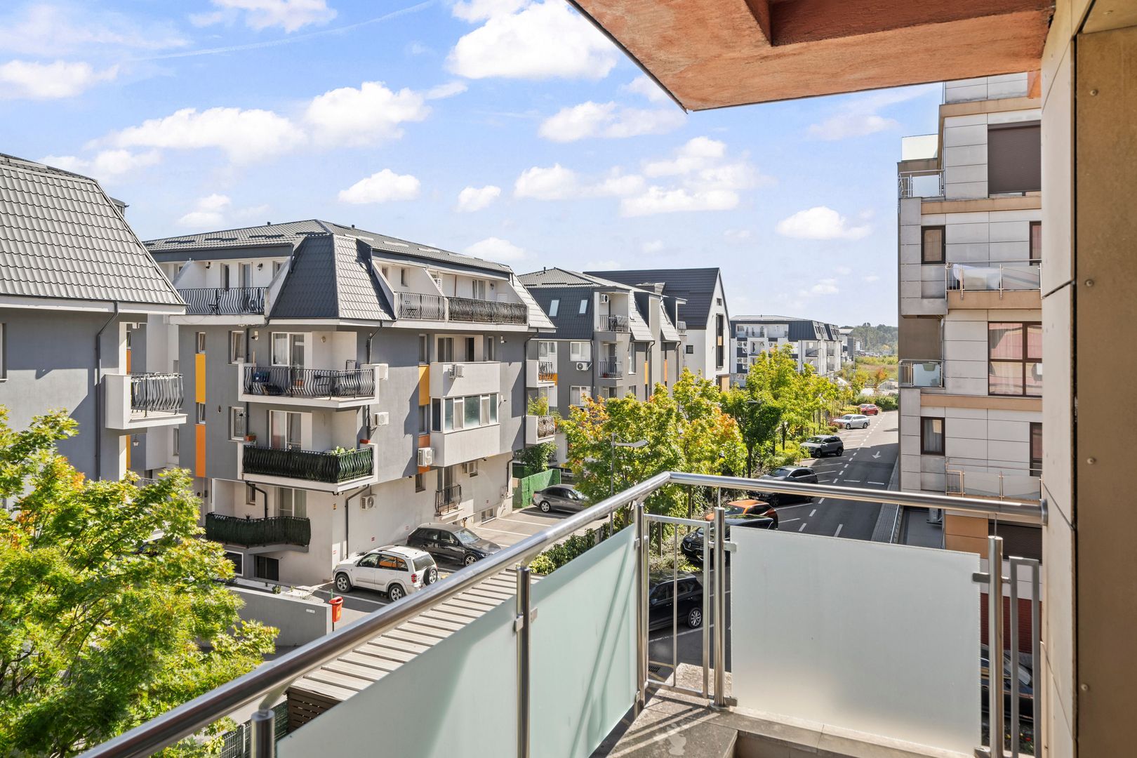 Apartament Otopeni CENTRAL 3 camere, 102m2,  Luminos si Primitor - Poză 22