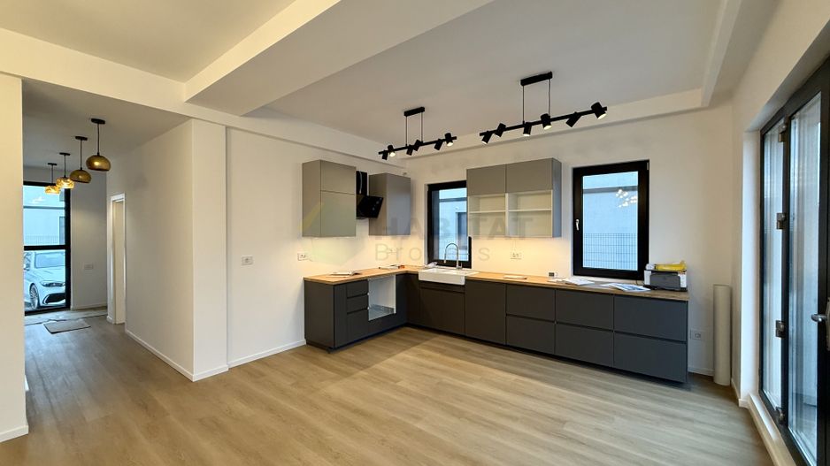 Vila finalizata in Complex Rezidential - Poză 11