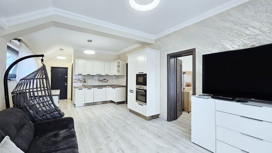 Apartament 2 camere de vanzare Brasov Tractorul terasa mare - Poză 2