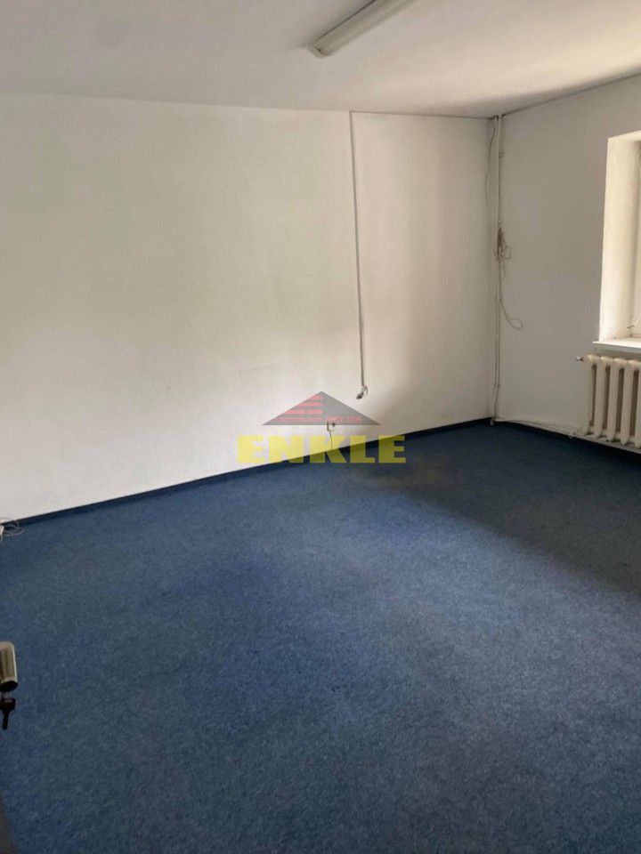 Spatiu comercial , suprafata de 300 mp , pret 1700 EURO negociabil - Poză 2