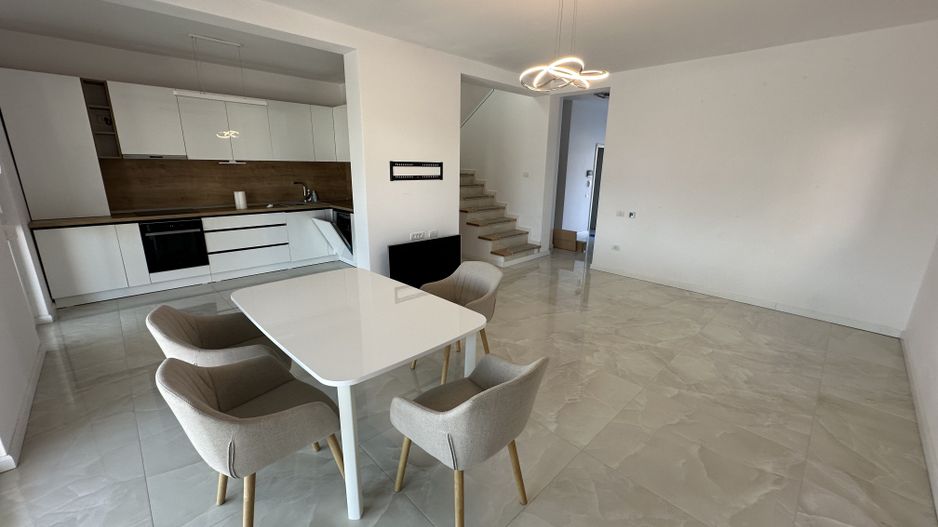 Duplex despărtit  prin garaj zona Ikea - Poză 6