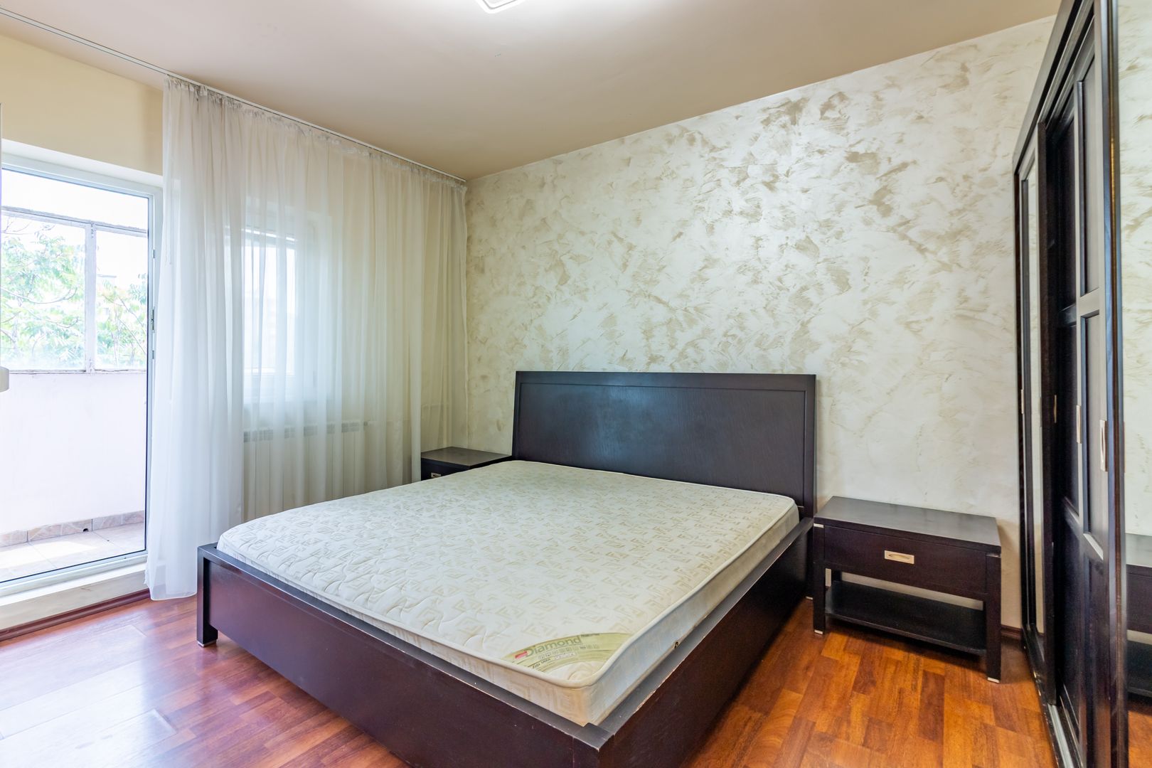 Apartament 3 camere mobilat ,strada Novaci în zona 13 Septembrie - Poză 8