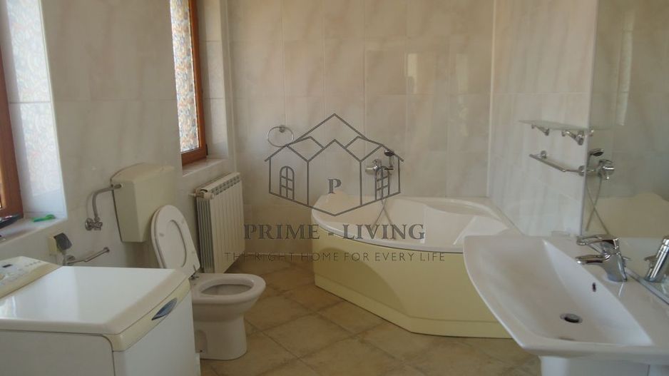 VILA CU 5 CAMERE LA INCHIRIERE LANGA BRITISH SCHOOL - Poză 5