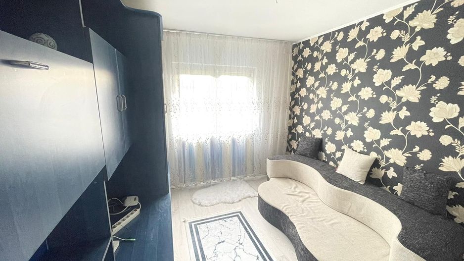 Garsonieră de închiriat | 16 mp | Intre Lacuri | FSGA | Iulius Mall - Poză 1