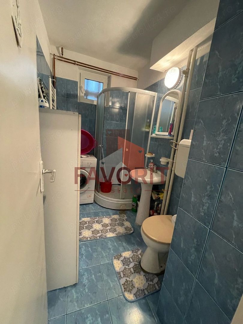Etaj 2. Ulracentral. Mobilat si utilat - Poză 8