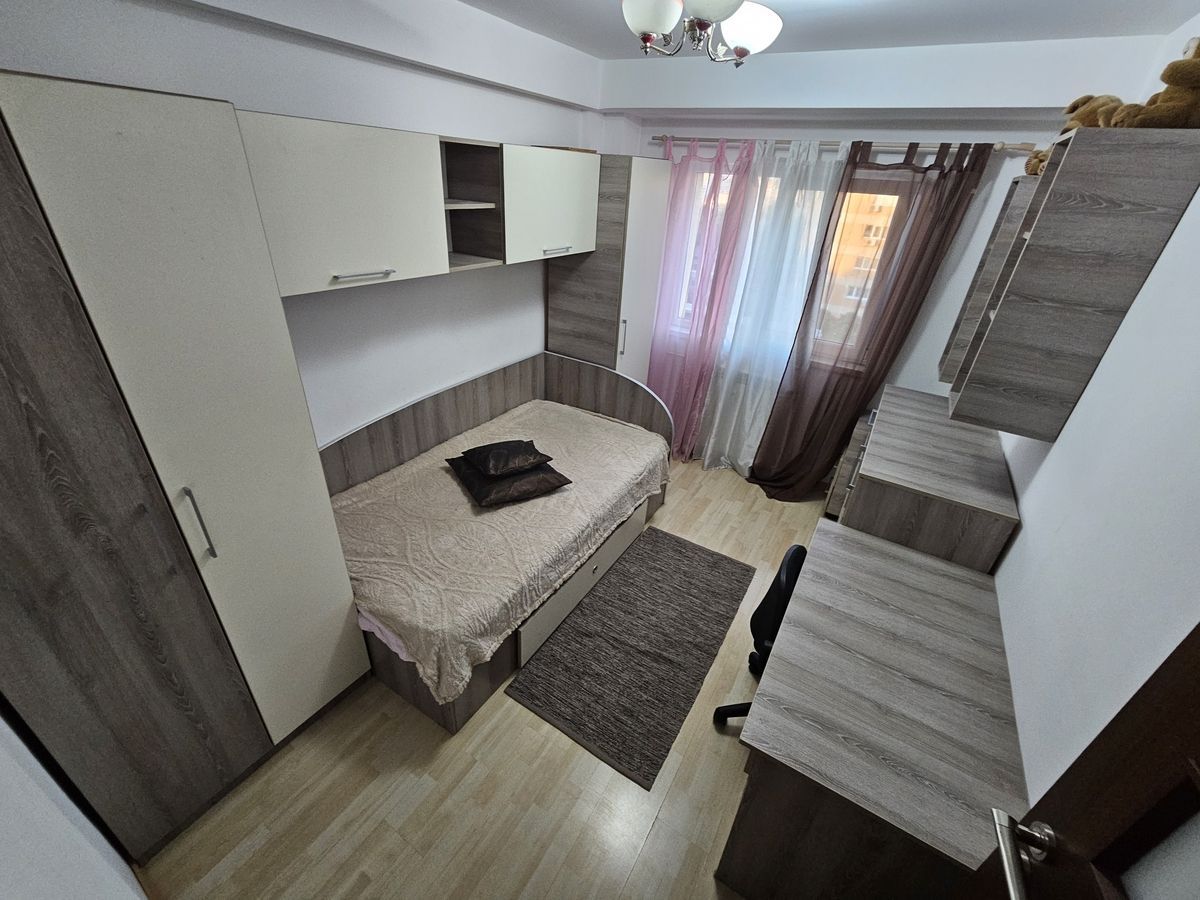 De vanzare - elegant, renovat complet - 3 camere la Calea Vacaresti - Poză 6