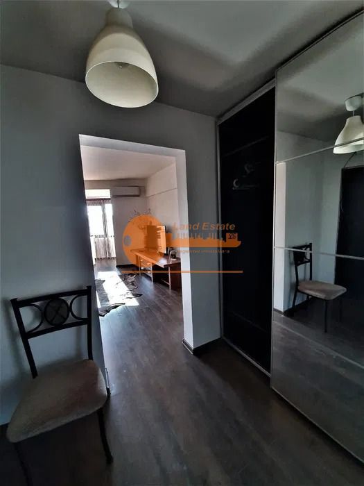 Apartament cu 3 camere in zona Tineretului (Bloc Reabilitat) - Poză 5