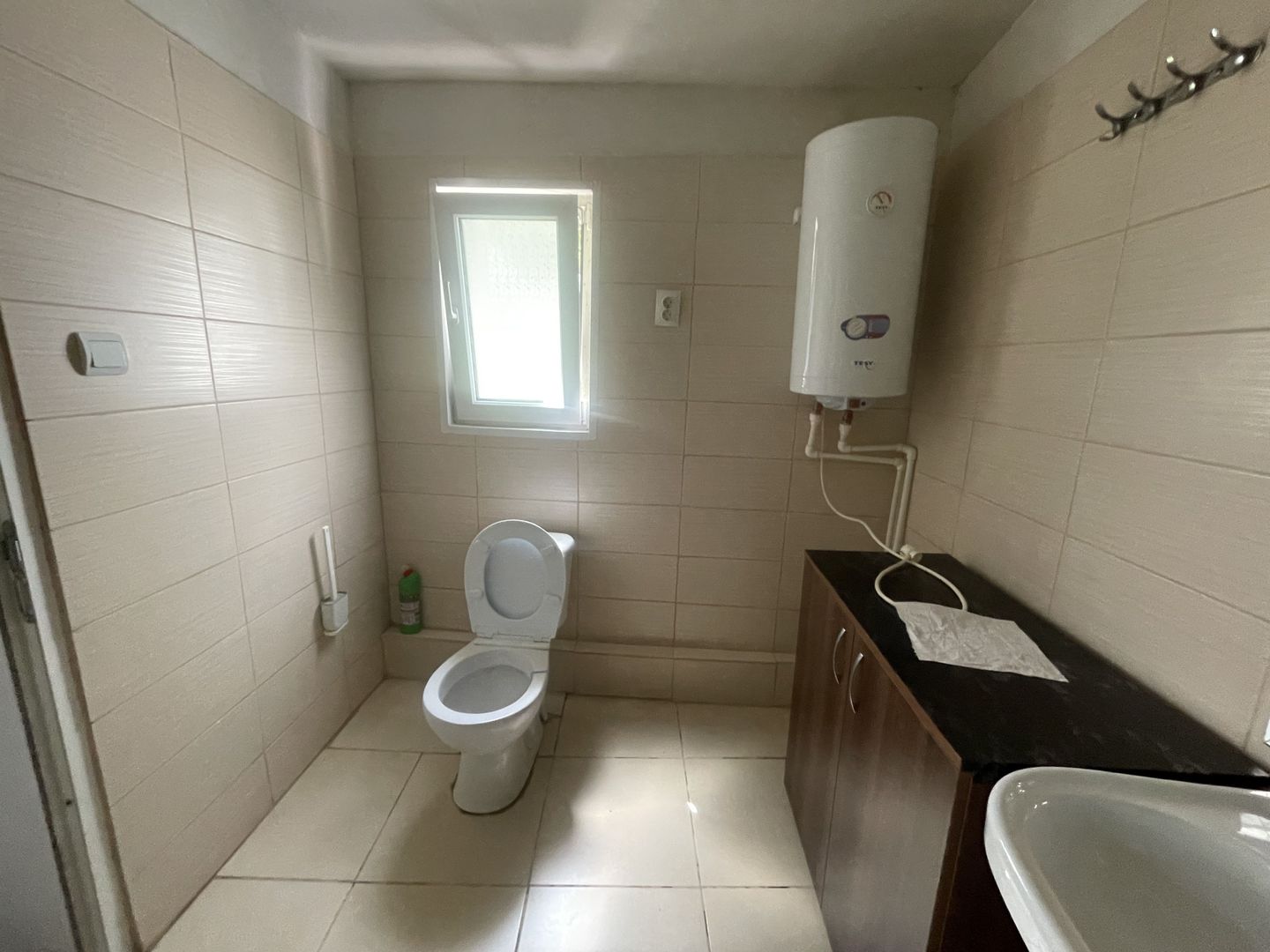 Casa de inchiriat, Micro 17  - curte spatioasa, loc de parcare - Poză 6