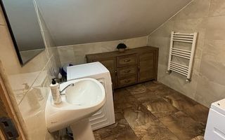 Apartament 3 Camere Semidecomandat în Florești - Poză 8