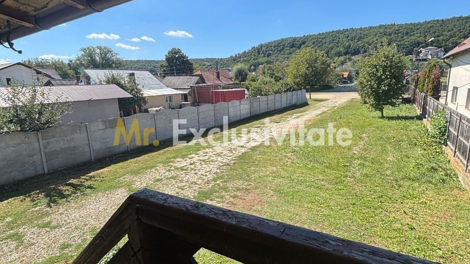 🏡 Oază de liniște! Casă cochetă cu foișor și curte – Mărăcineni - Poză 12