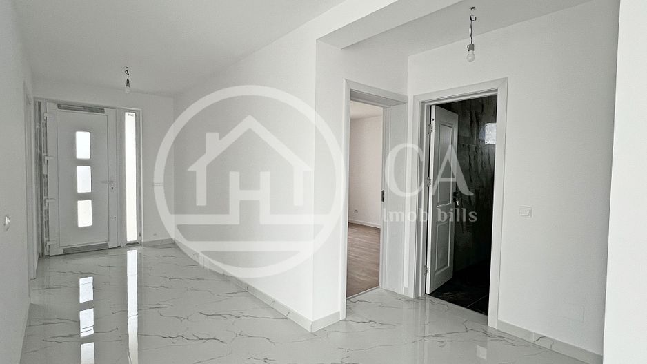 Casa cu 4 camere de vanzare in Livada, Bihor - Poză 6