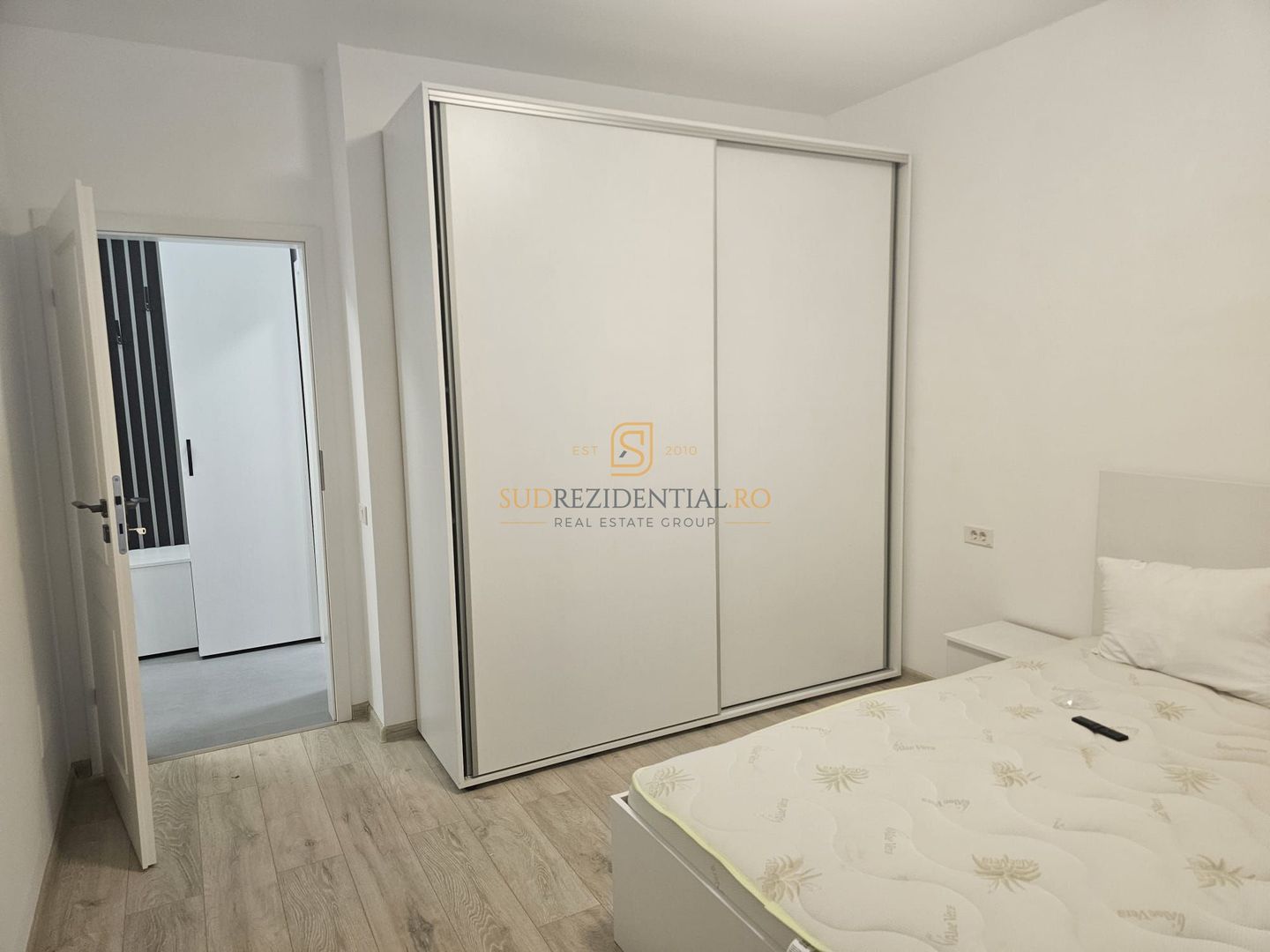 De inchiriat 2 camere, The Grand Kristal, mobilat si utilat | Sector 4 - Poză 3