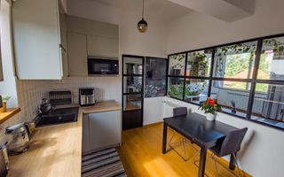 Duplex de poveste - 3 camere - inchiriere - Mitropolie - Poză 10