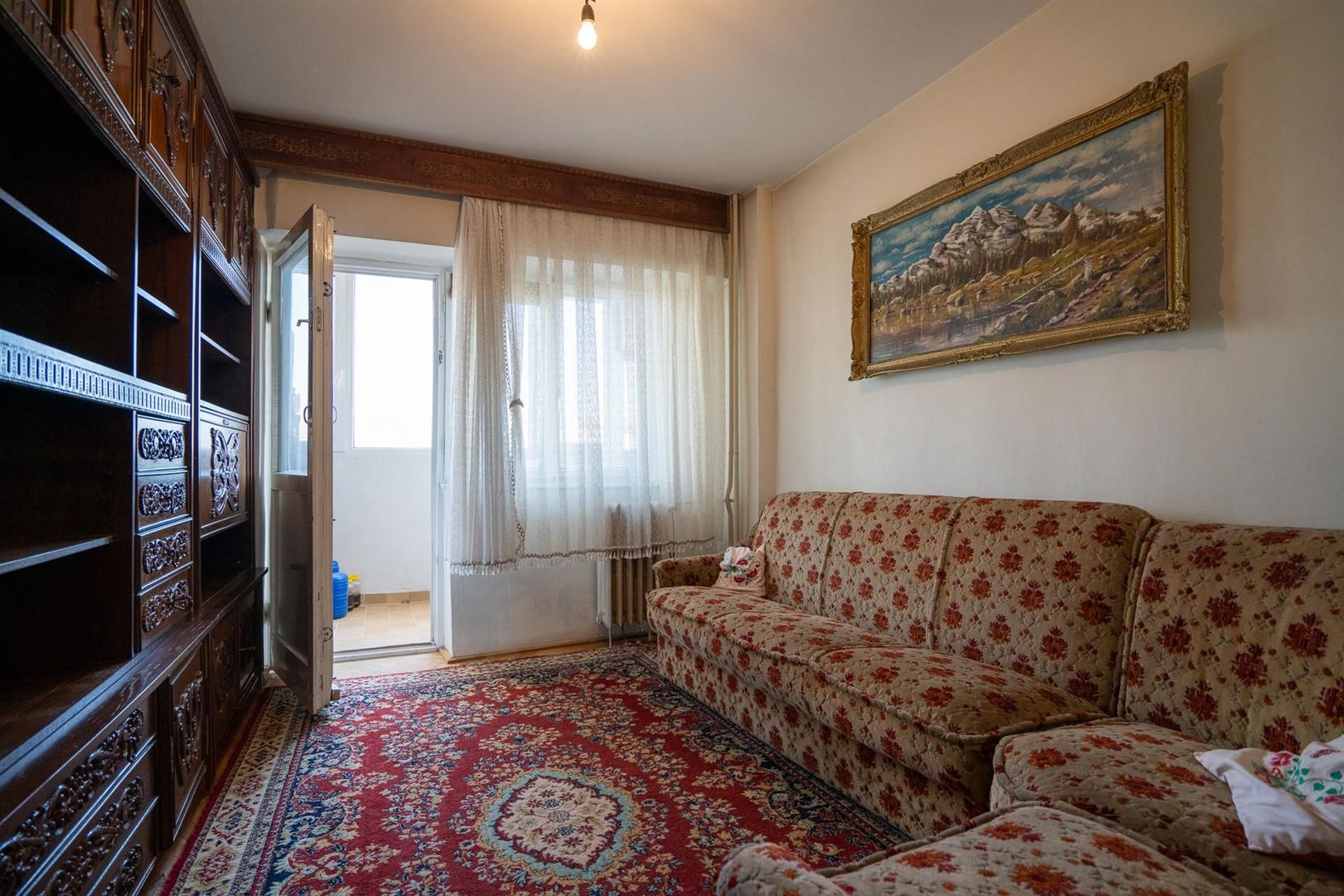 Apartament cu 4 camere decomandat tip U Dacia dubla orientare - Poză 3