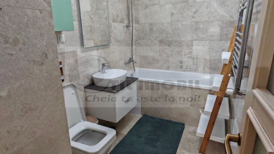 Apartament premium cu 3 camere - Complex Royal Town, Copou - 750€ - Poză 8