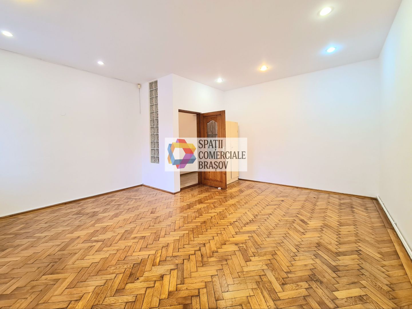 Spatiu birouri de închiriat Brasov - 80 mp # spatii-comerciale-brasov.ro - Poză 9