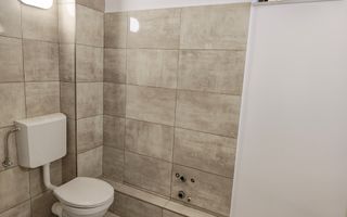 Spațiu comercial/birouri–Parter de casă, langa Cafetarie si Institut! - Poză 8