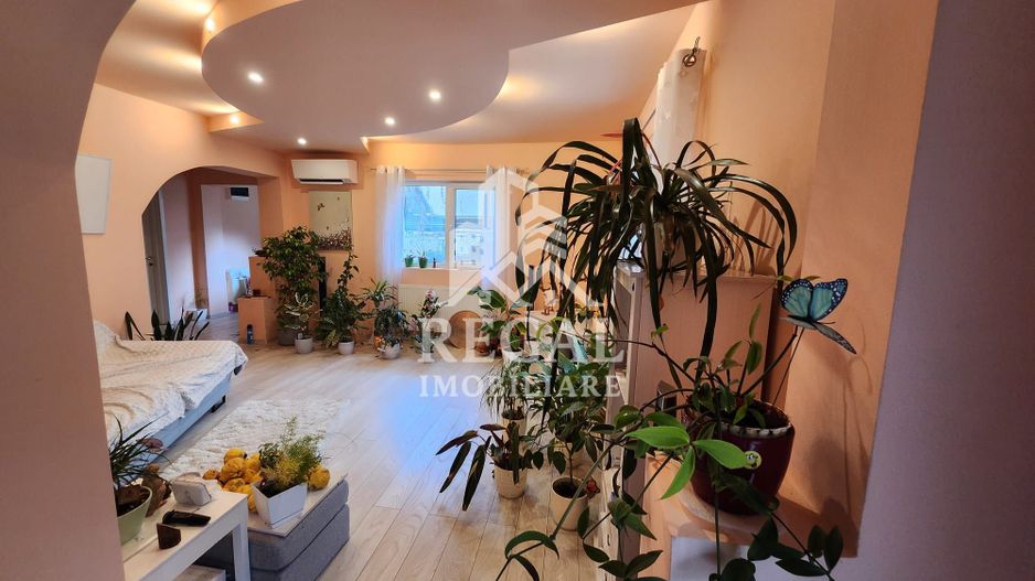 Casa cu patru camere in zona Chizid - Poză 2