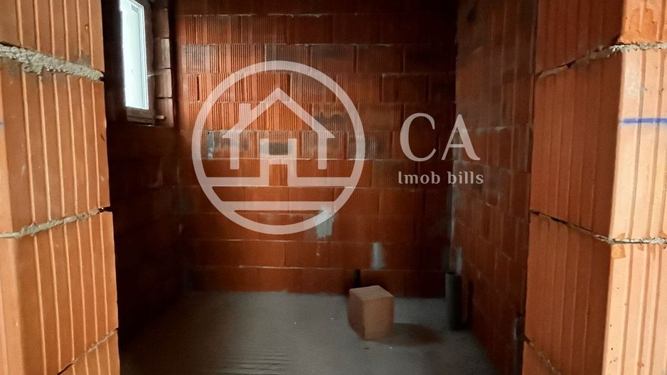 Casă de vânzare cu 4 camere in cartierul Bălcescu, Oradea - Poză 7