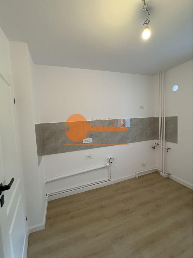Apartament cu 2 camere in zona Teiul Doamnei - Poză 7