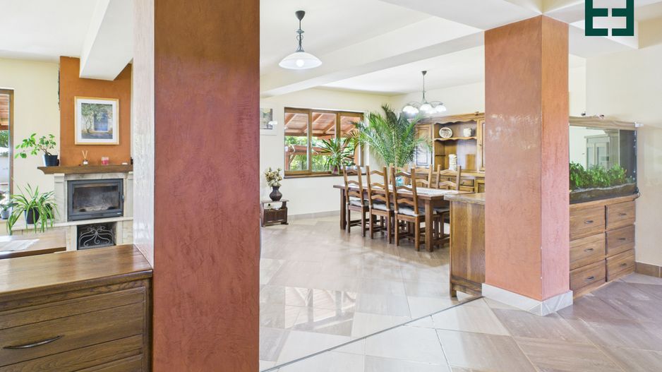 Vilă cu 6 camere - Zona Subcetate - Arad - Poză 7