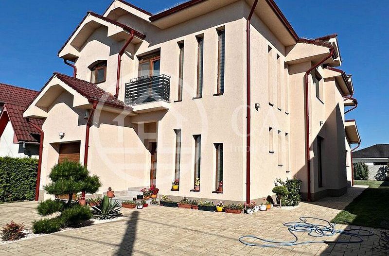 Casa de vanzare cu 5 camere in Santandrei, Oradea - Poză 2