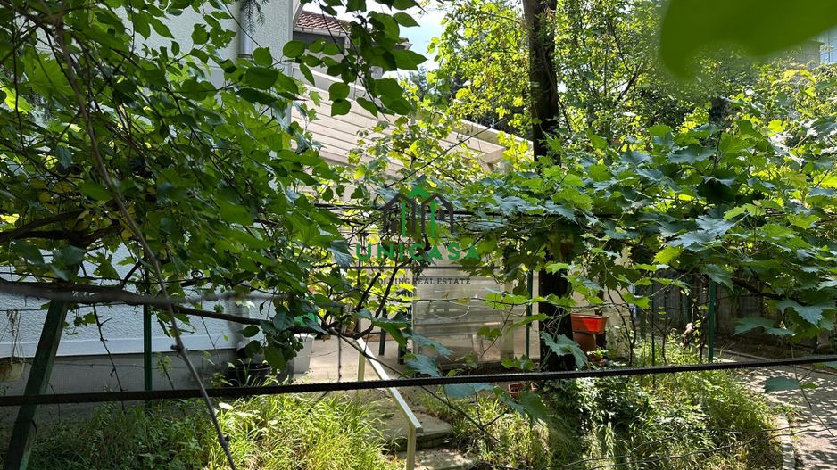 Casa si teren  - Zona Ultracentrala - Poză 6