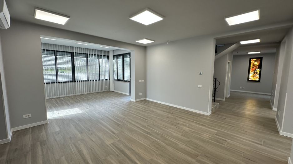 Spatiu de birouri - Poză 16