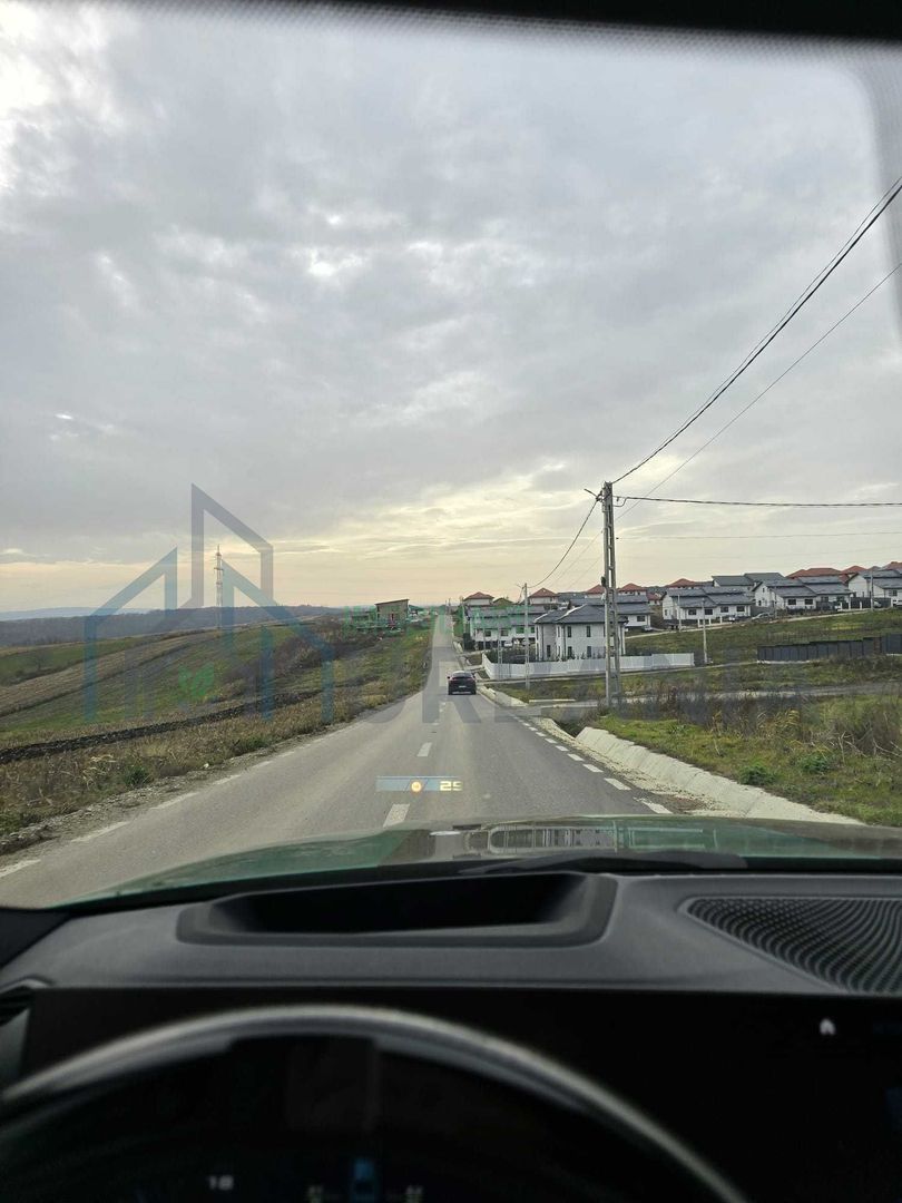 Miroslava - Iasi - Teren de Vanzare 500mp - Poză 3