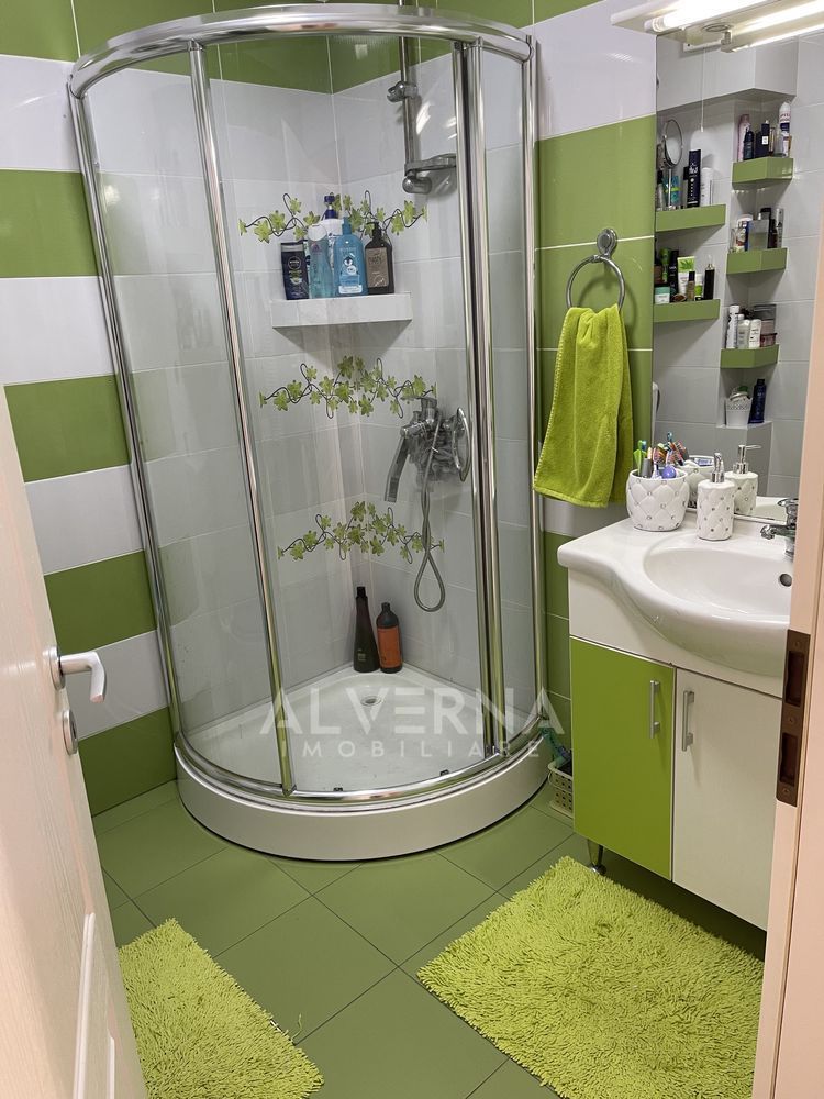 Apartament 3 camere, 81mp, 2 bai, 2 balcoane, parcare, zona Stejarului - Poză 6