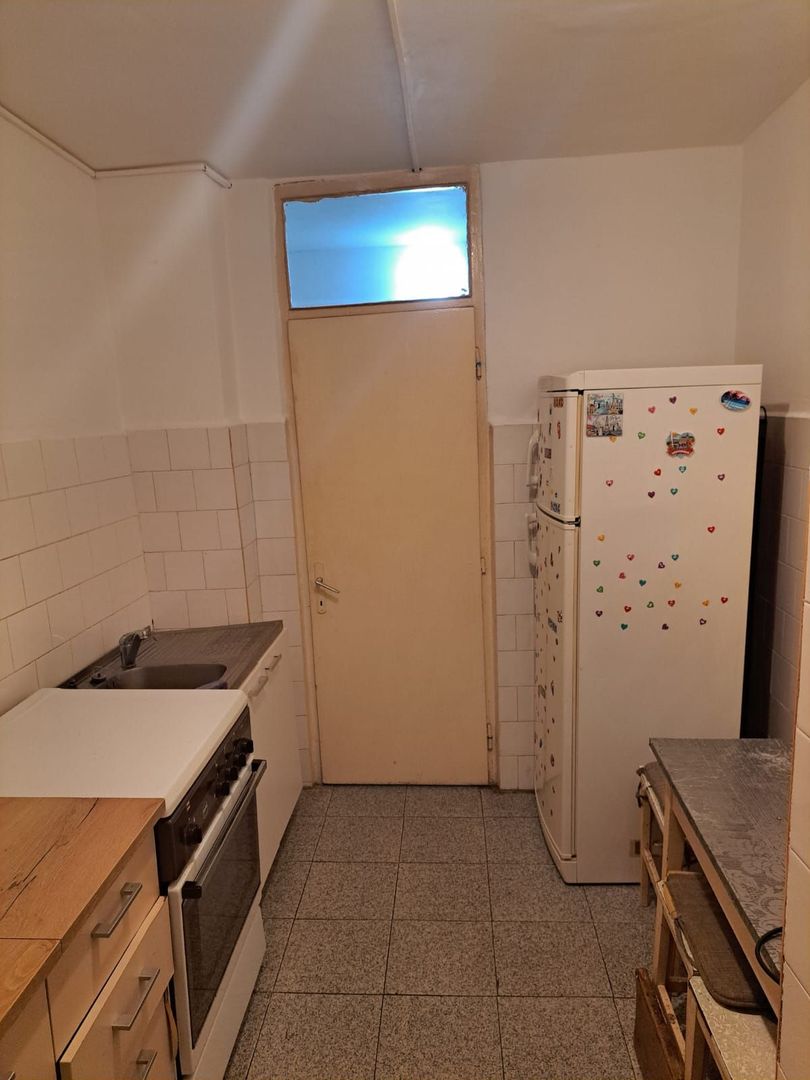 Proprietar, vand apartament 2 camere - Poză 5