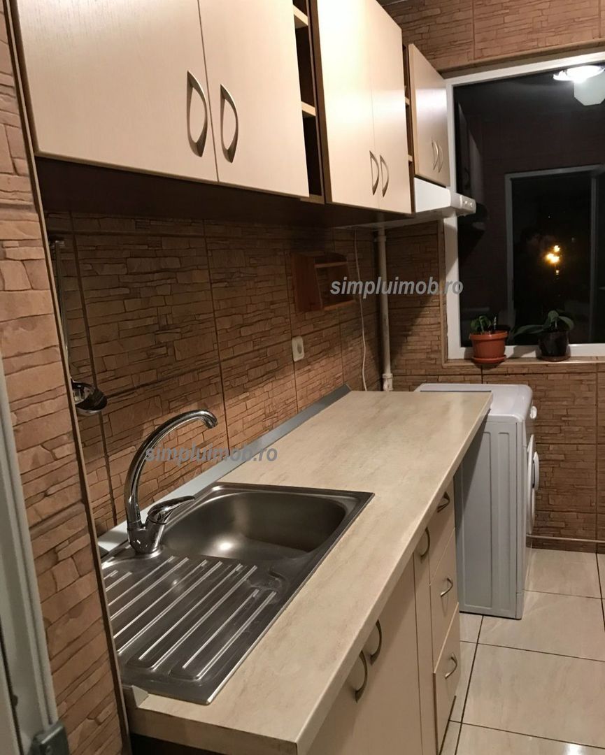 3 Camere Renovat Parcare Alexandru Obregia - Poză 7