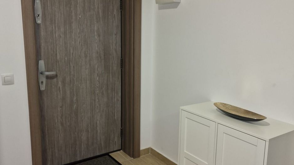 Apartament modern cu 3 camere de inchiriat – zona Libertatii, bloc nou - Poză 9