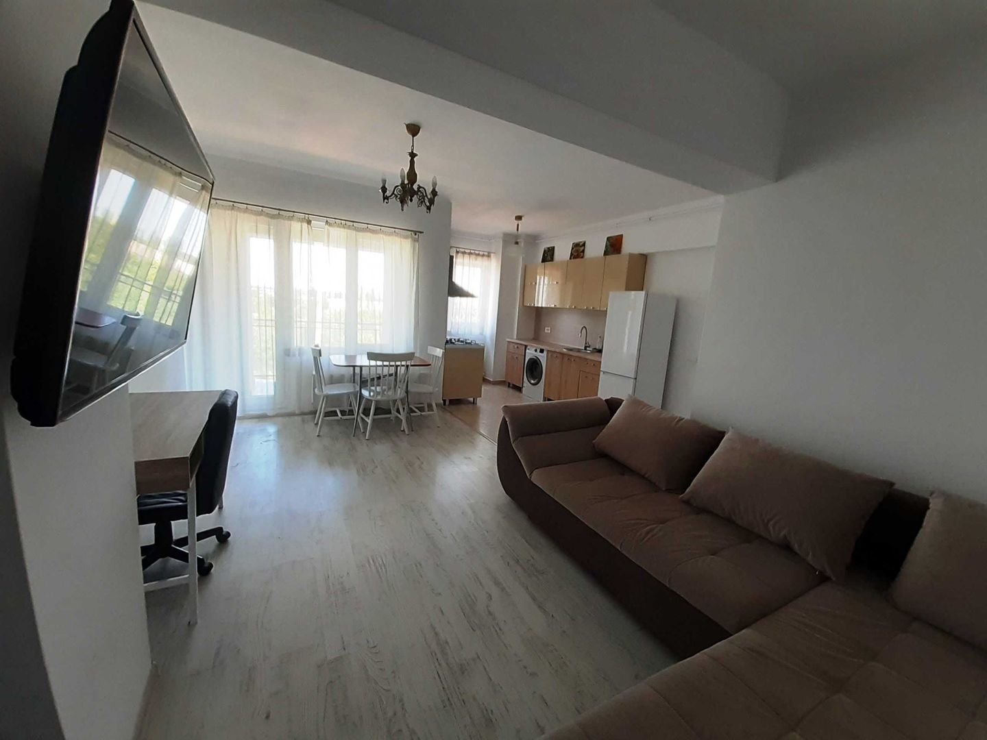 Apartament 2 camere + loc de parcare in Complexul Rezidential YOLA 71 - Poză 1