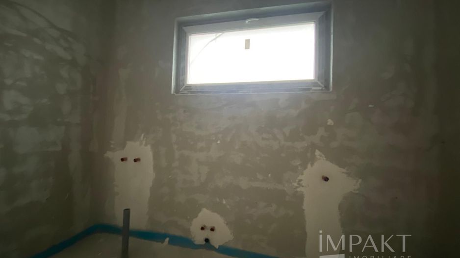 Unitate Locativa Semifinisata cu Teren de 350 mp in Chinteni - Poză 12