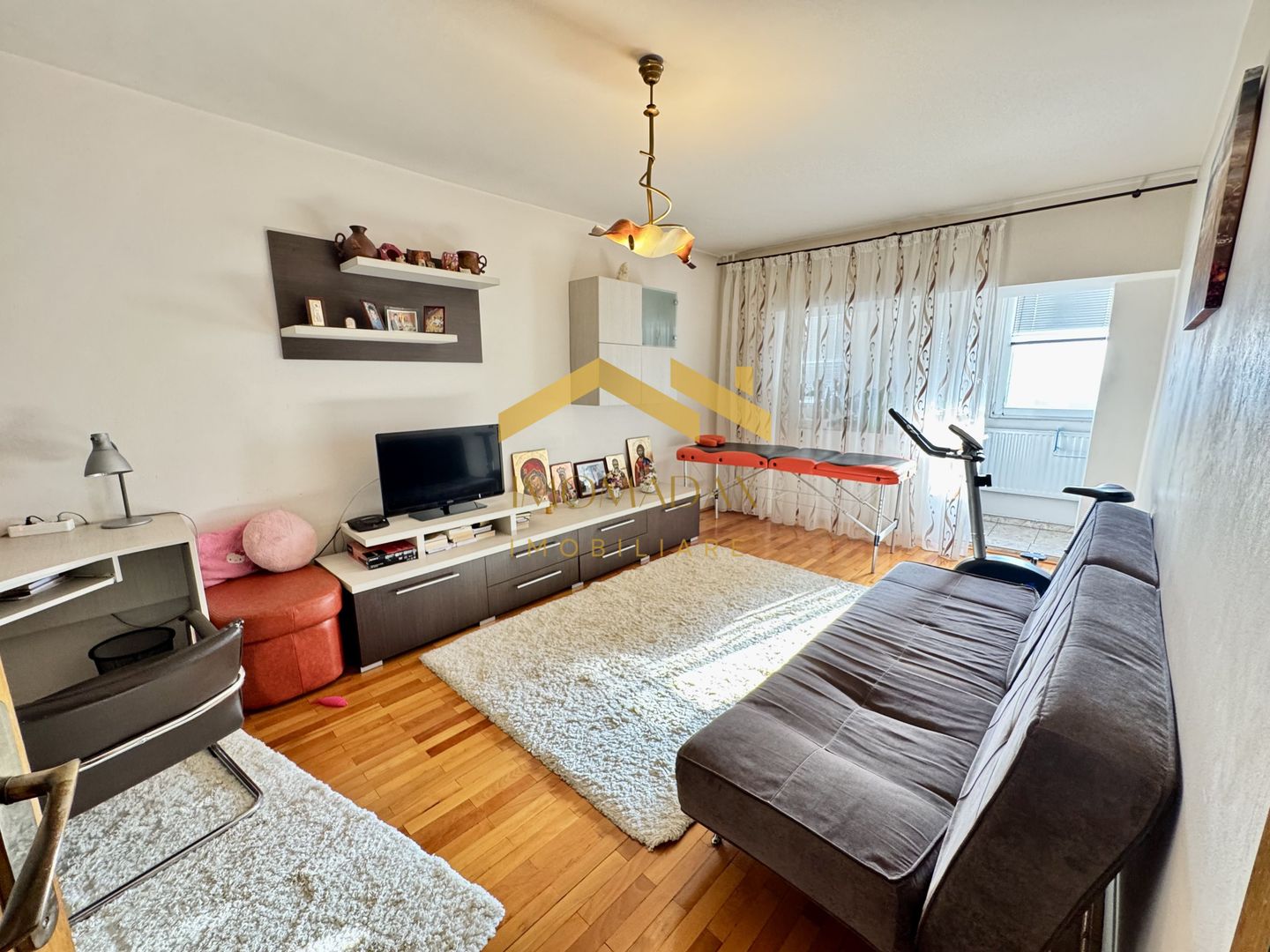 Fabric-3 Camere-Centrala Proprie - Poză 1