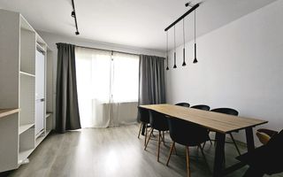 Apartament cu 3 camere de vanzare, Lipoveni - Poză 1