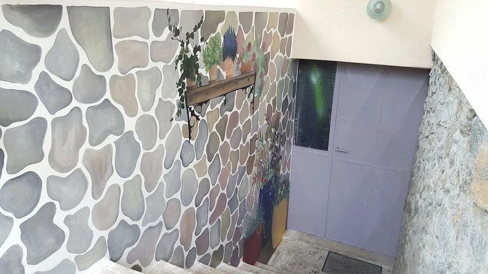 Casă cu etaj în CENTRUL municipiului Alba Iulia - Poză 3