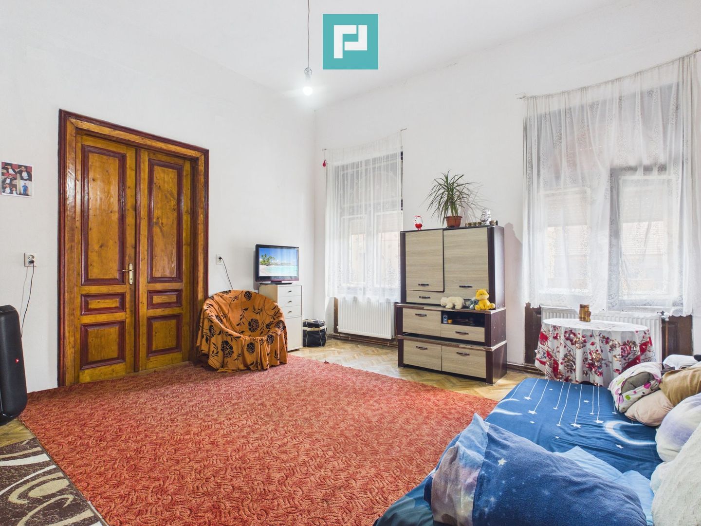 Apartament cu 2 camere,  75 mp, central, Arad - Poză 2