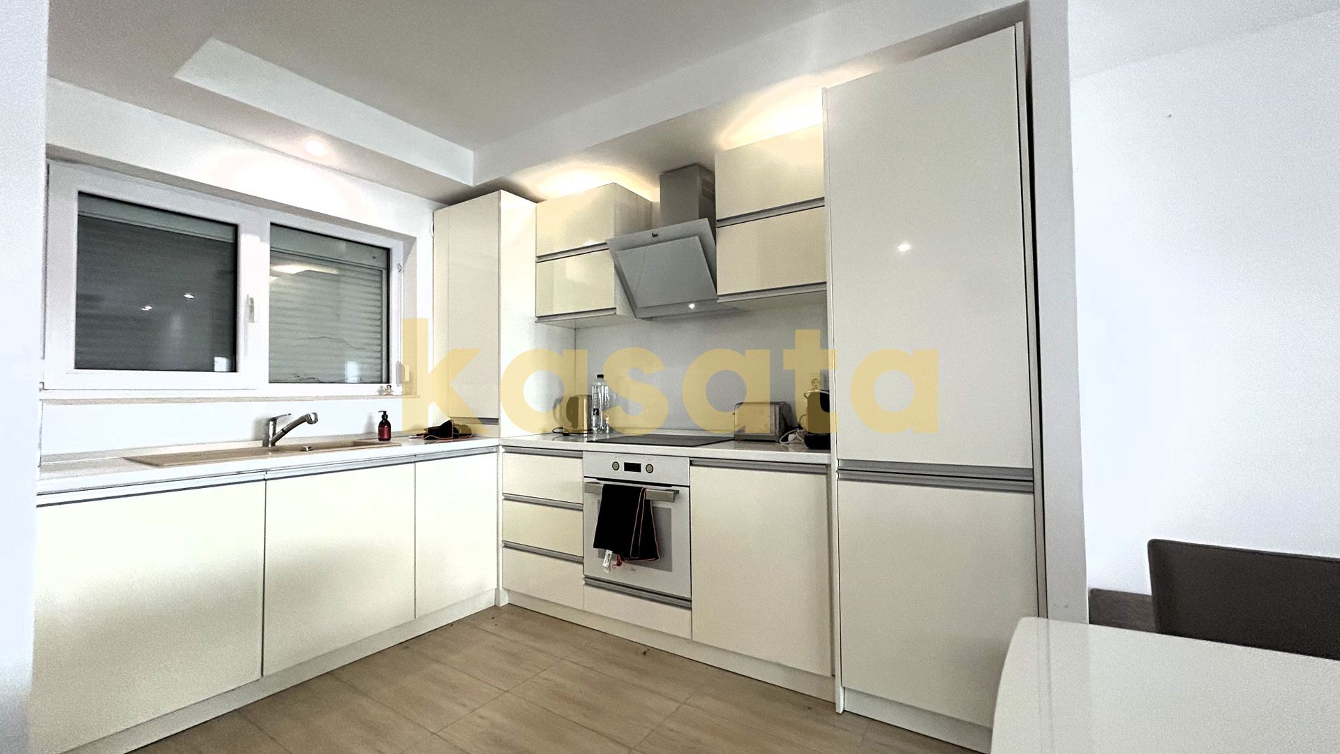 Vila NC I Cosmopolis I 2 bai I terasa inchisa I - Poză 4