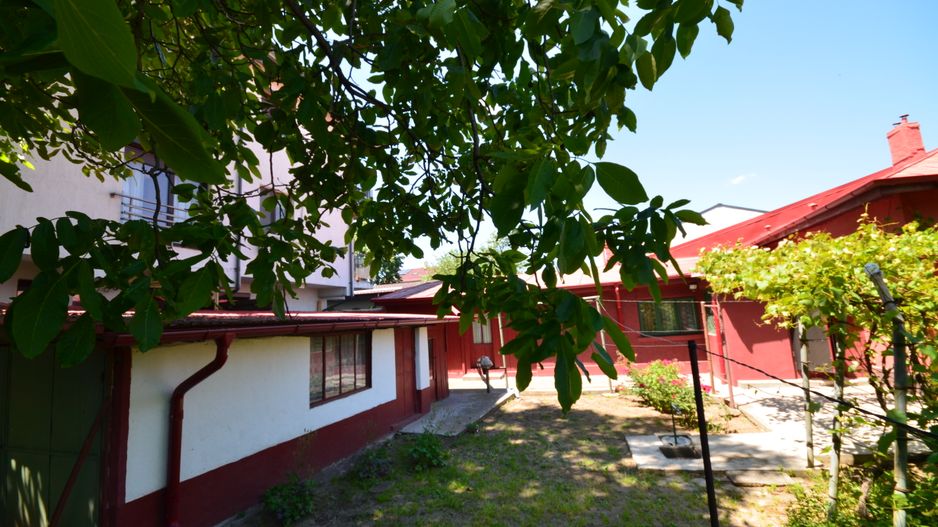 Teren 600 mp cu deschidere dubla bulevardul Laminorului - Poză 1
