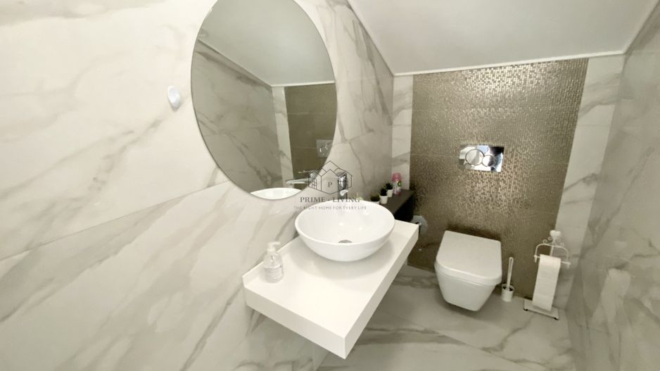 VILA SPATIOASA CU 5 CAMERE LA INCHIRIERE IN COMPLEX REZIDENTIAL - Poză 15