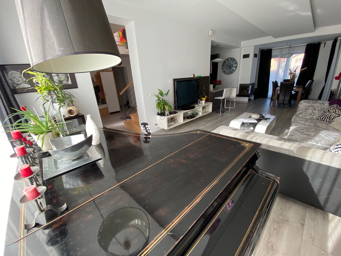 Casa individuala zona Aradului - Poză 2