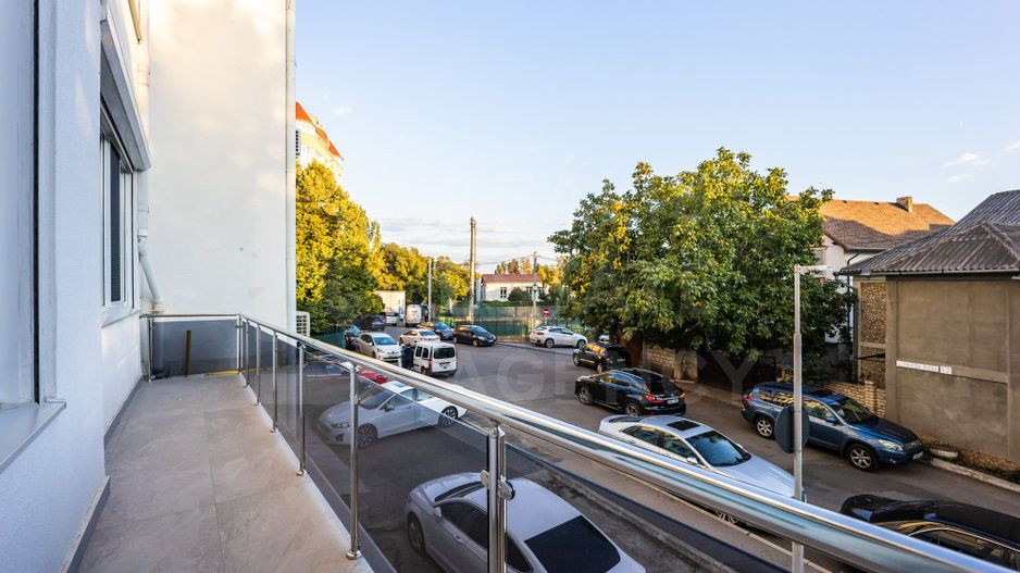 Apartament 4 camere, 160 mp, str. Nadejda Russo, Rîșcani - Poză 19