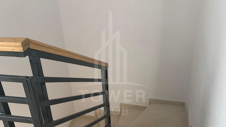 Casă de vânzare cu 4 camere | Loc. Cristian - Poză 12