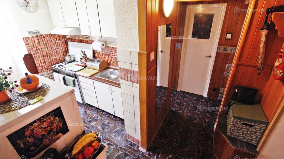 Tudor - Ap 3 cam - Etaj 1 cu balcon închis - Str. PandurilorZona Eon - Poză 10